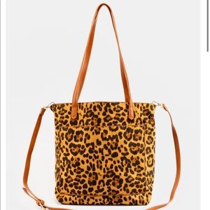 SOLD❌❌❌Leopard Tote bag •NEW•